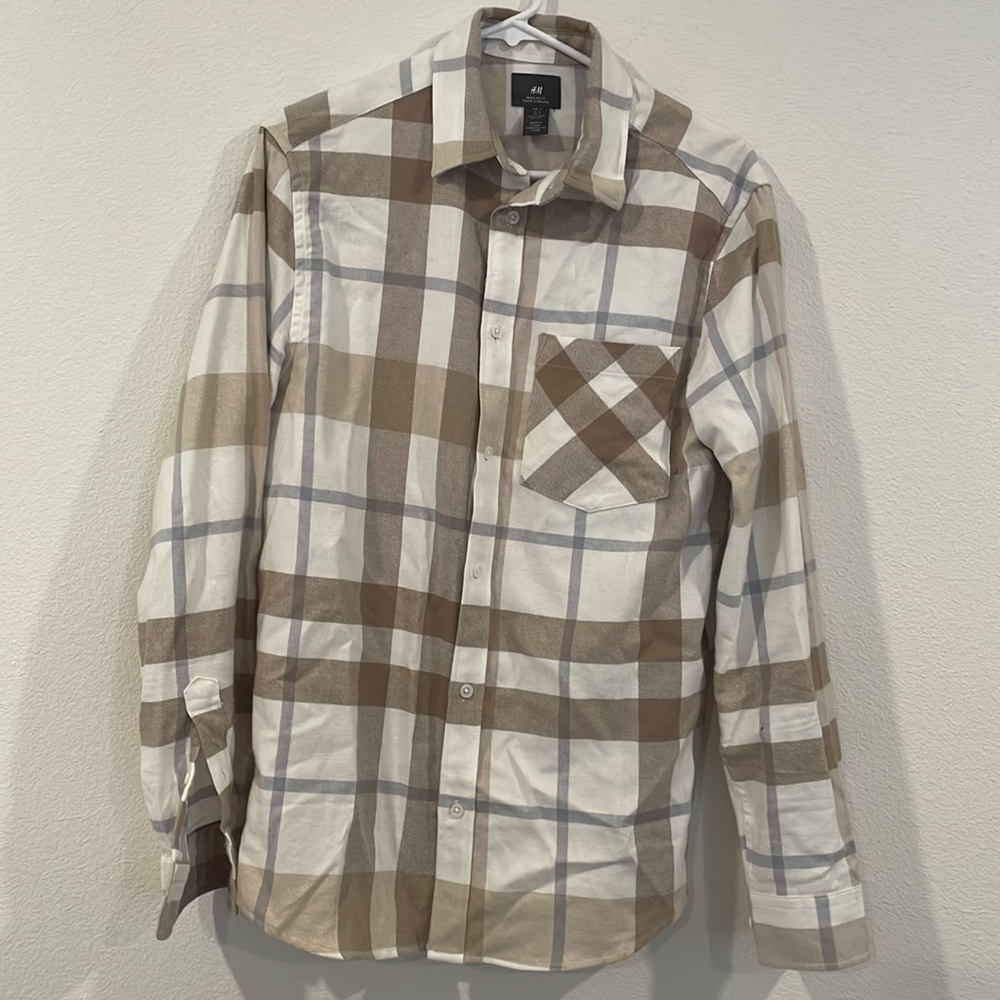H&M size small regular fit flannel shirt like new condition